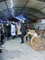 после обзора Костромы наша группа отправилась в гости к экскурсоводу, который сам создал "музей костромского купца". Во дворе под навесом - экспозиция русских санок