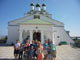 "Наша группа у стен Богоявленского собора во Мстёре"